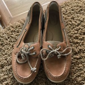 Women’s size 10 Sperry loafers